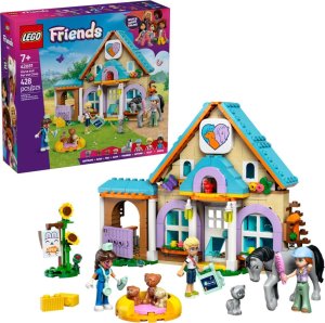 LEGO® Friends 42651 Veterinární klinika pro koně a domácí mazlíčky
